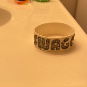 Swagg bracelet